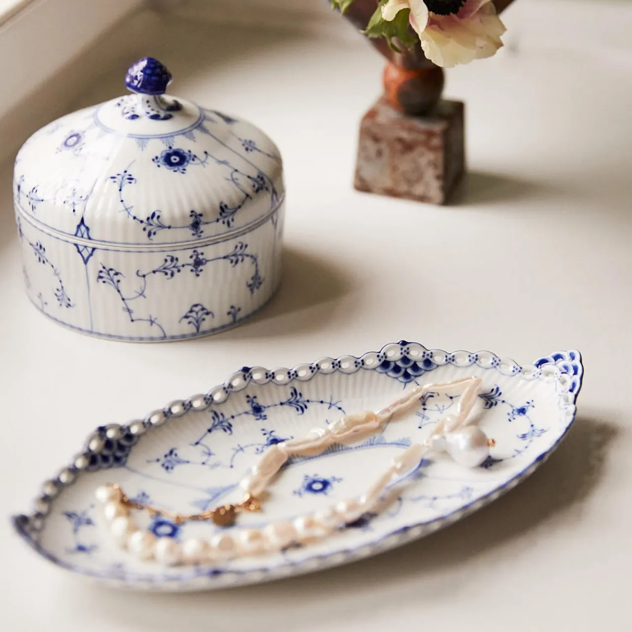 Blue Fluted Full Lace Dish, 24.5 cm