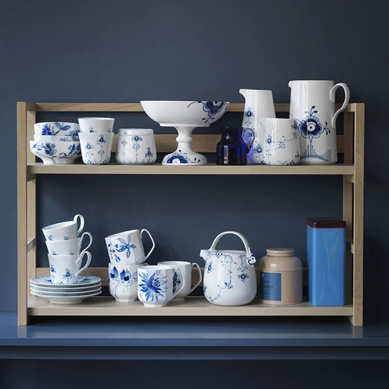 Blue Fluted Mega Jug, 1.5 l