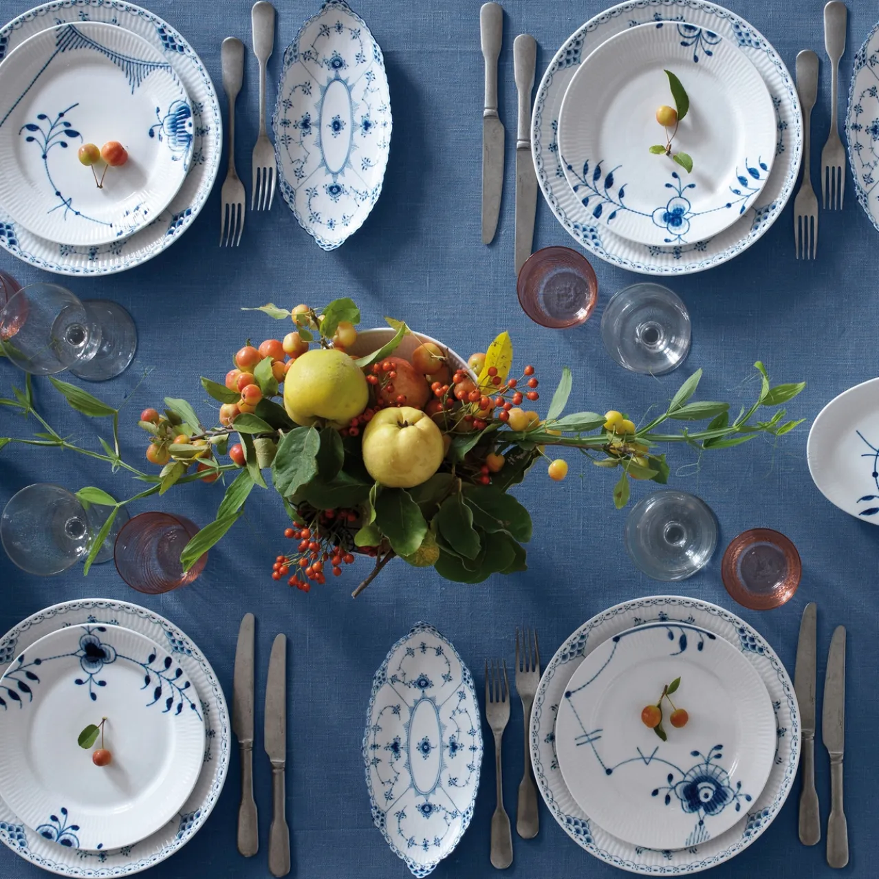 Blue Fluted Mega Plate, Decoration 2, 22 cm