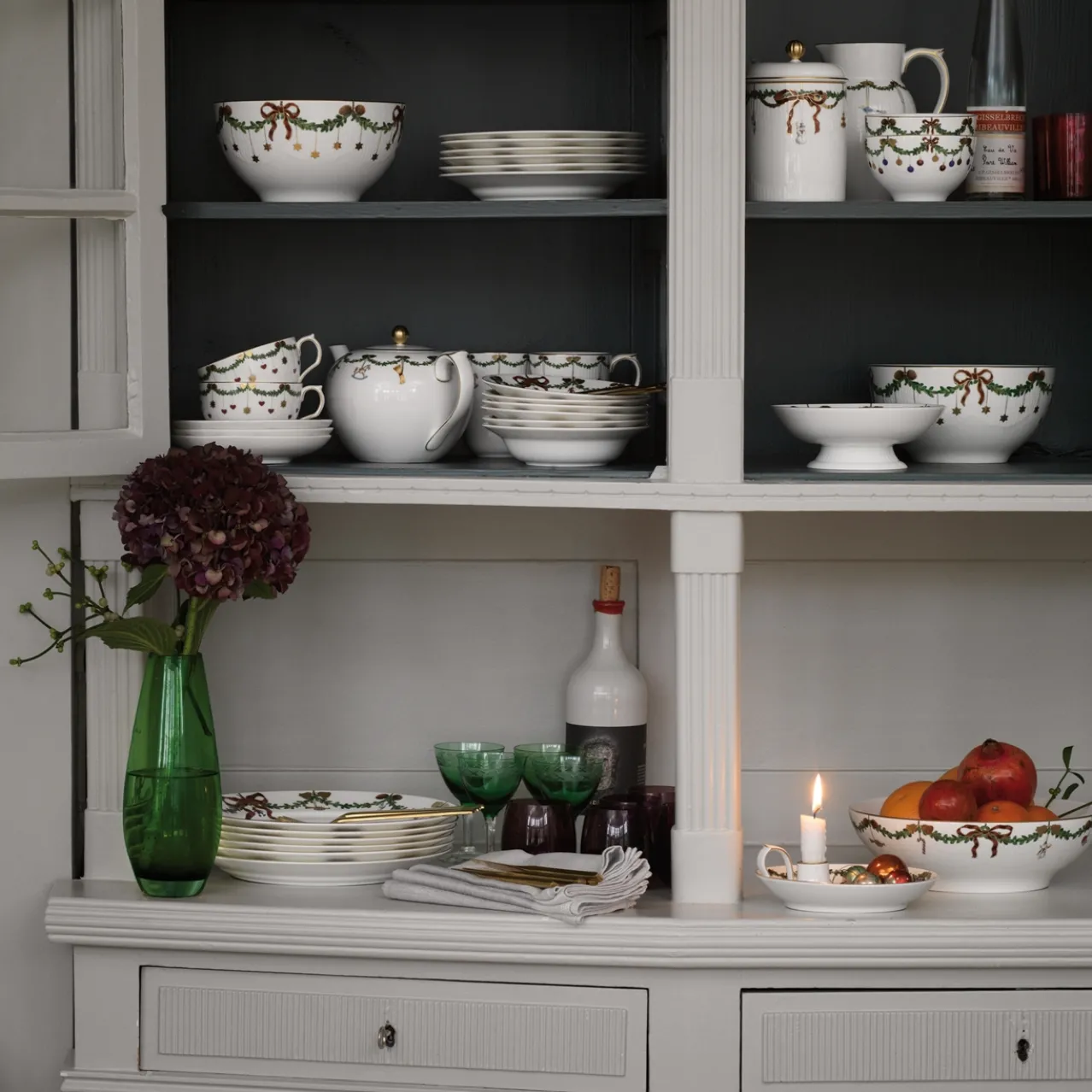 Star Fluted Christmas Teapot, 140 cl