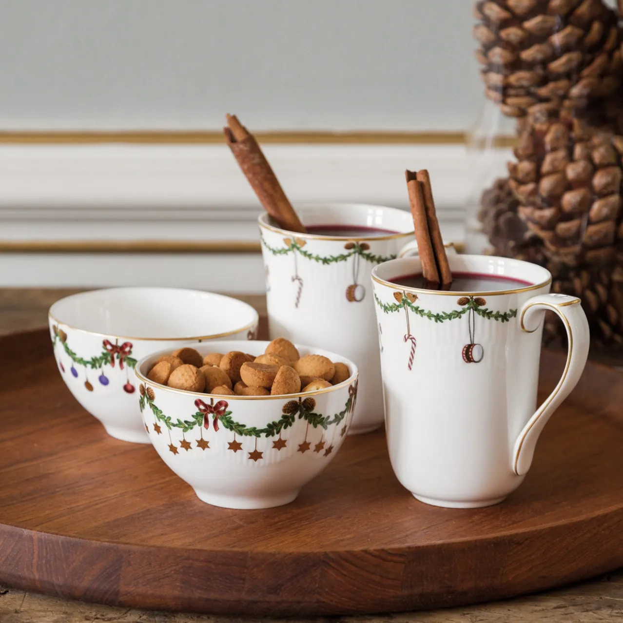 Star Fluted Christmas Bowl, 30 cl, 2 pcs