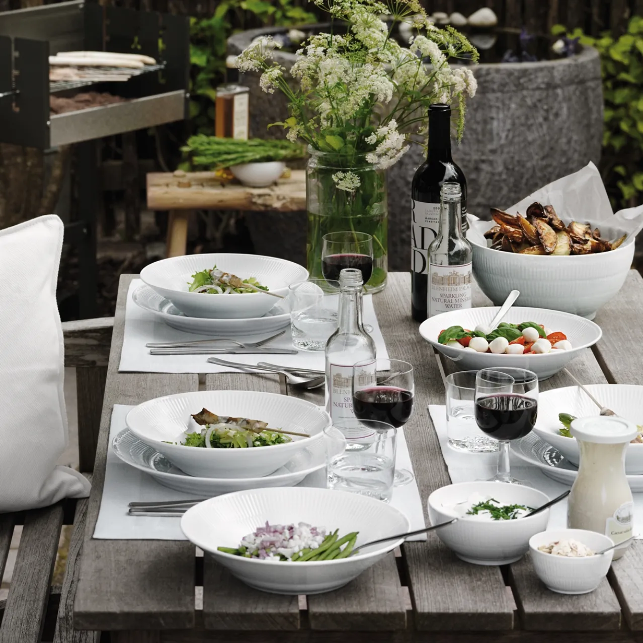 White Fluted Bowl, 47 cl