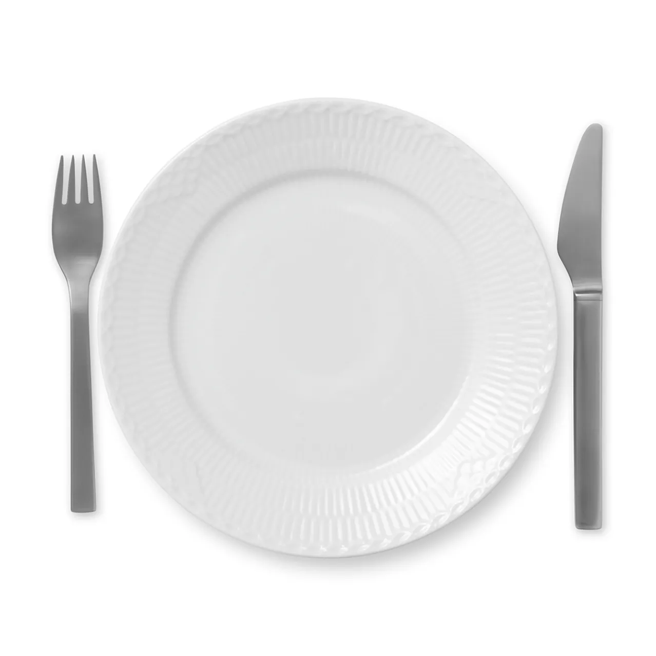 White Fluted Half Lace Plate, 22 cm