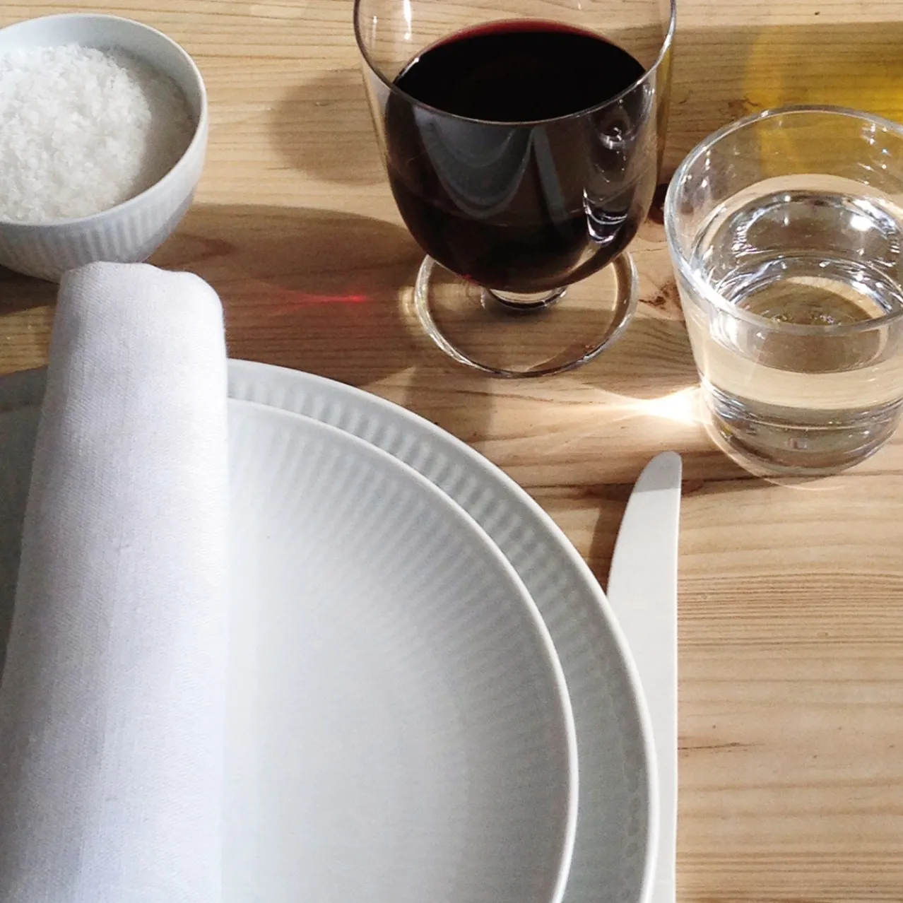 White Fluted Plate Coupe, 27 cm